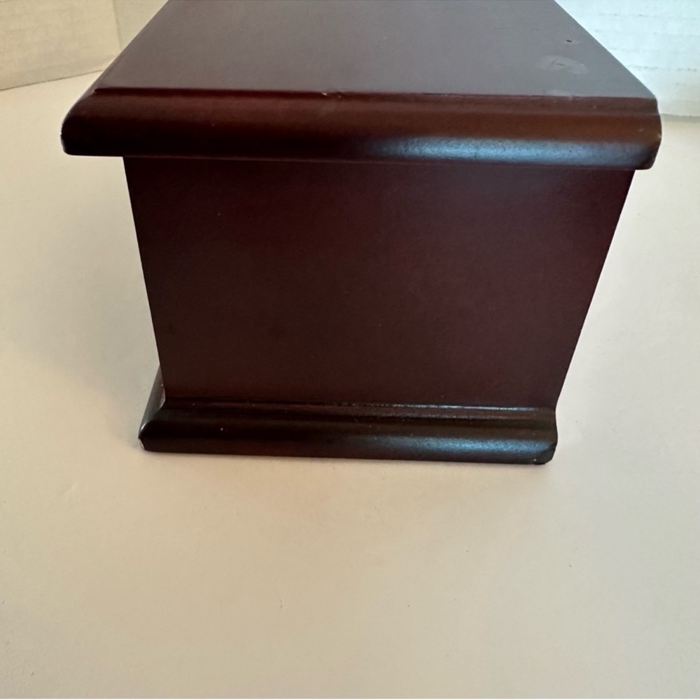 YES! BRIGHTON Wooden Jewelry Box - Picture 5 of 10